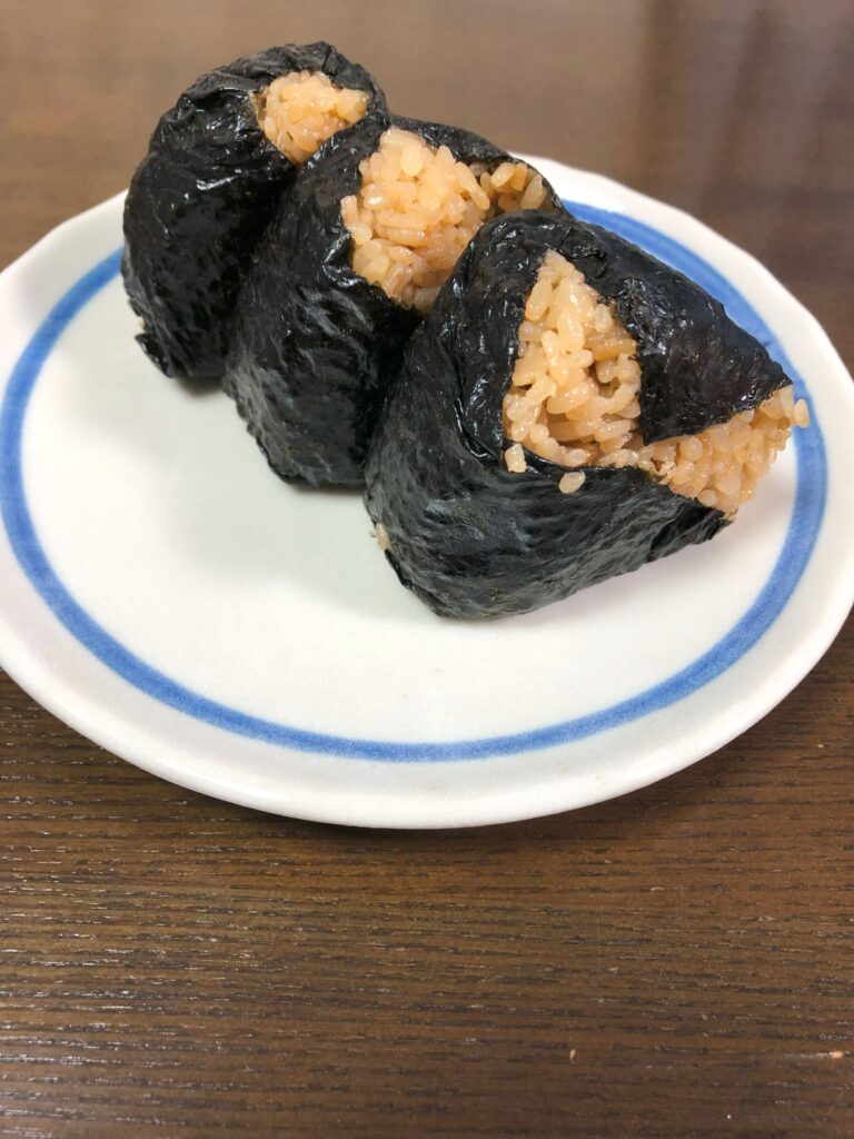 茶飯むすび