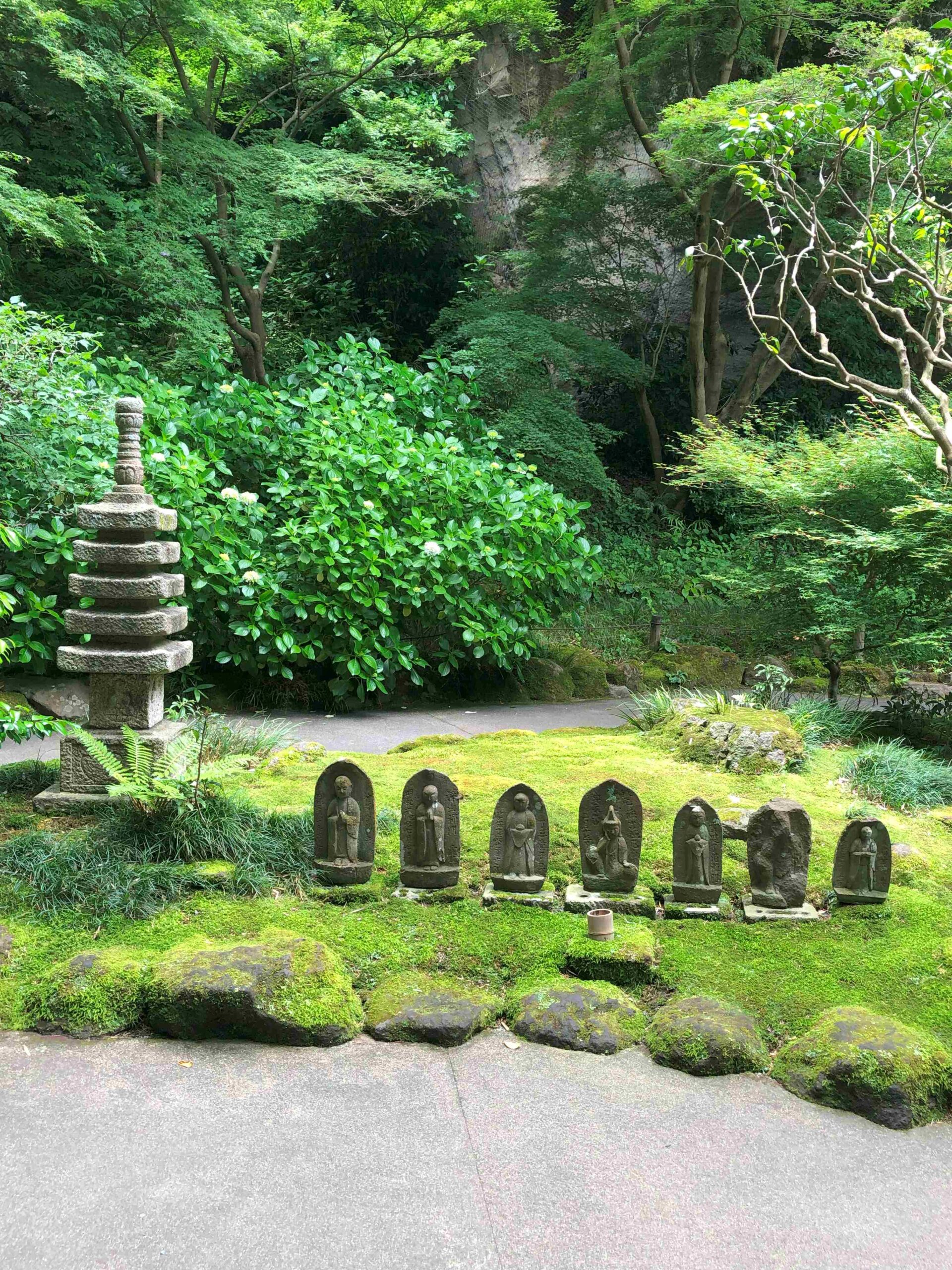 報国寺