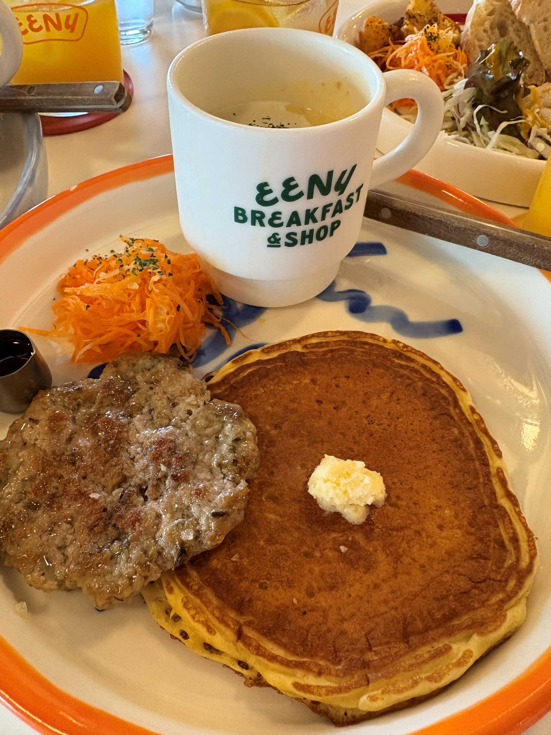 EENY breakfast & shop